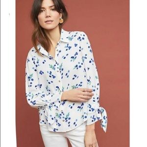 Blueberry 🫐 Maeve button down with tie sleeves